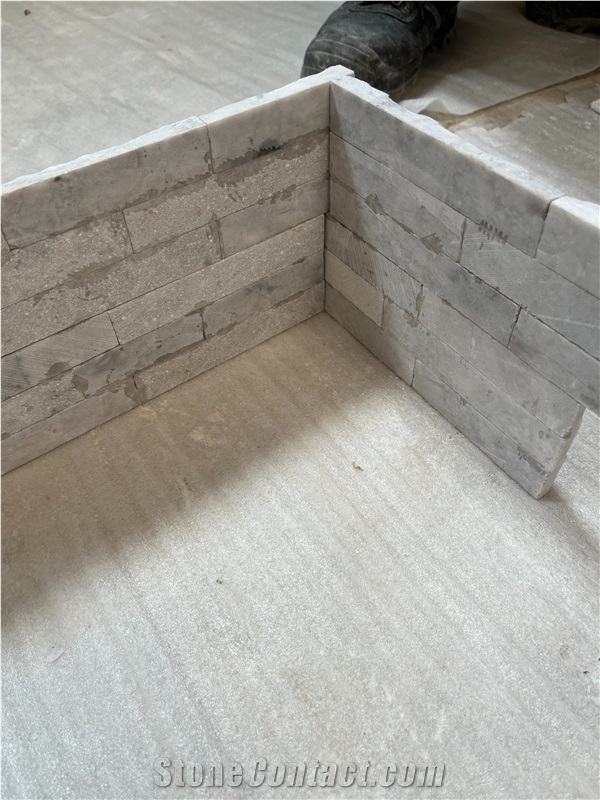 Ledger Hazy Gray Split Face Veneer