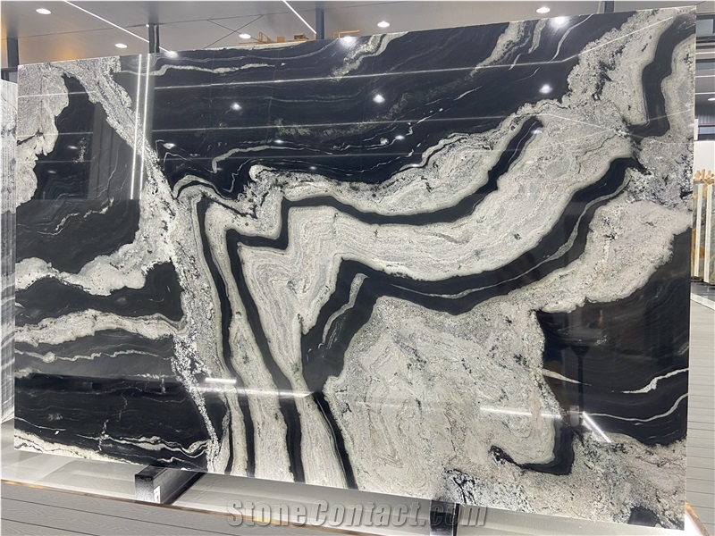 Copacabana Granite Slabs Polished Surface