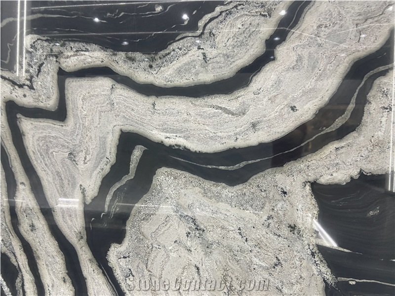 Copacabana Granite Slabs Polished Surface