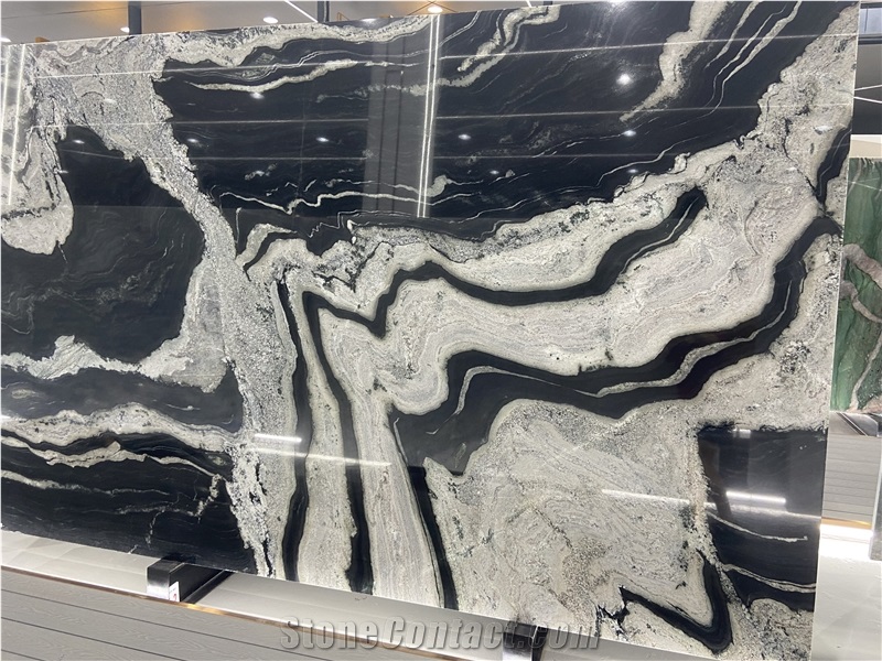 Copacabana Granite Slabs Polished Surface
