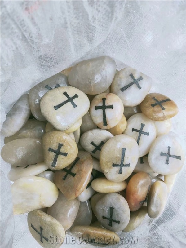 Carving Pebble Stone