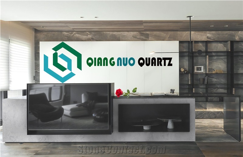 Gray Polished Dirt Resistant Calacatta Quartz Kitchen Countertop