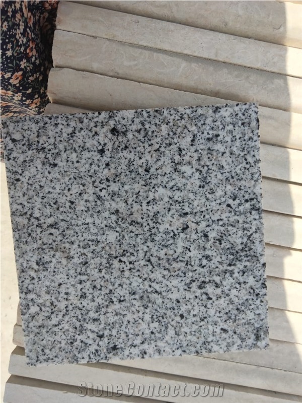 White Safaga Granite Slabs