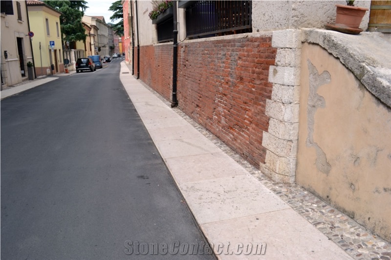 Pietra Di Lessinia Stone Pavers