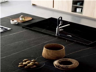 LAUREN BLACK GOLC  Sintered Stone Slabs
