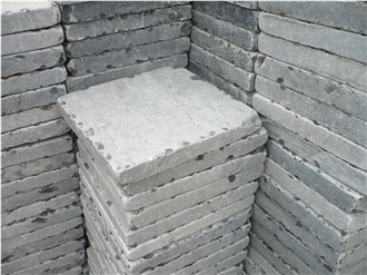 Bluestone Tumbled For Paving Tiles - Landscaping