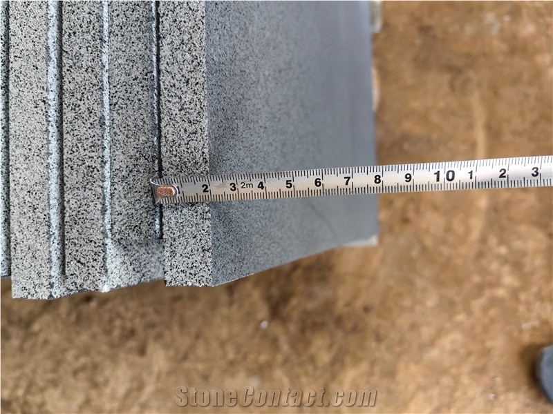 Hainan Black Basalt Tiles Honed Finished Tiles