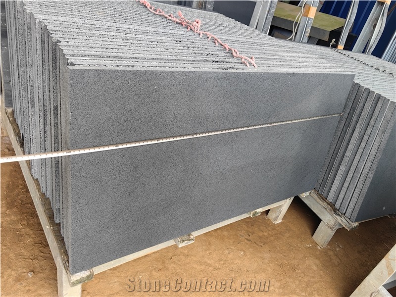 Hainan Black Basalt Tiles Honed Finished Tiles