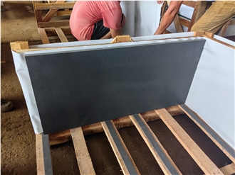 Hainan Black Basalt Tiles Honed Finished Tiles
