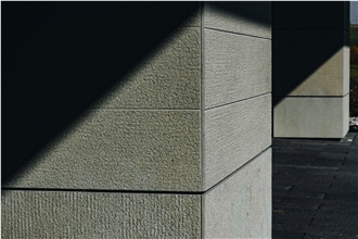 Grey Mecina Sandstone Exterior Wall Project