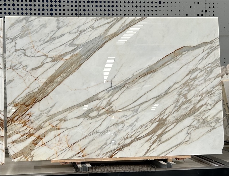 Book Matching Polishing Calacatta Vagli Gold Marble Slabs
