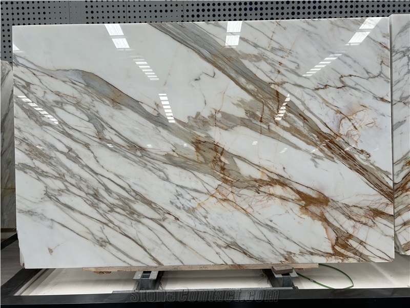 Book Matching Polishing Calacatta Vagli Gold Marble Slabs