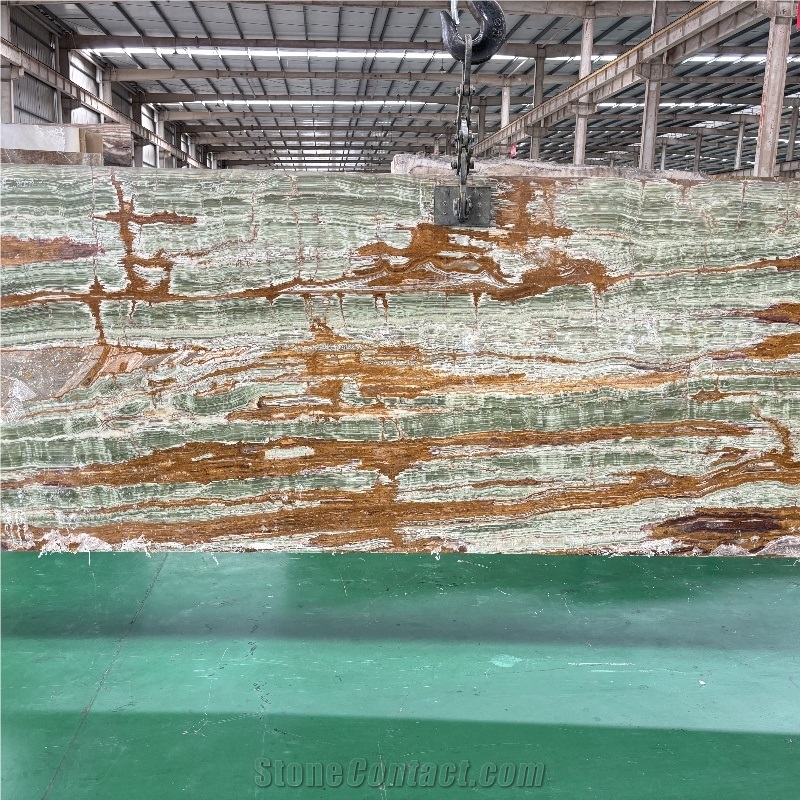 Emerald Green Gold Onyx Slabs