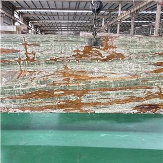 Emerald Green Gold Onyx Slabs