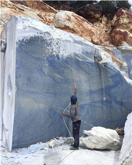 Royal Blue Macaubas Quartzite Quarry