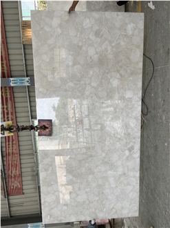 Lager Size Polished White Crystal Clear Quartz Semiprecious Stone Slabs