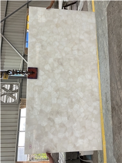 Lager Size Polished White Crystal Clear Quartz Semiprecious Stone Slabs