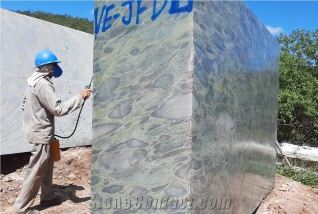 Emerald Marinace Quartzite- Emerald Green Quartzite Blocks