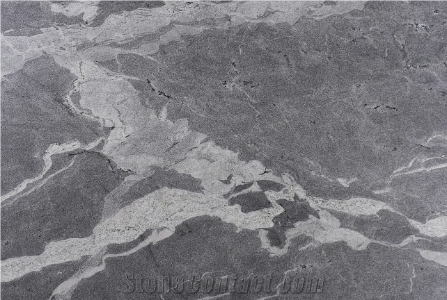 Beauty Dark Granite Quarry