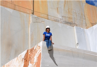 Bianco Regina Granite - Branco Caravelas Granite Quarry
