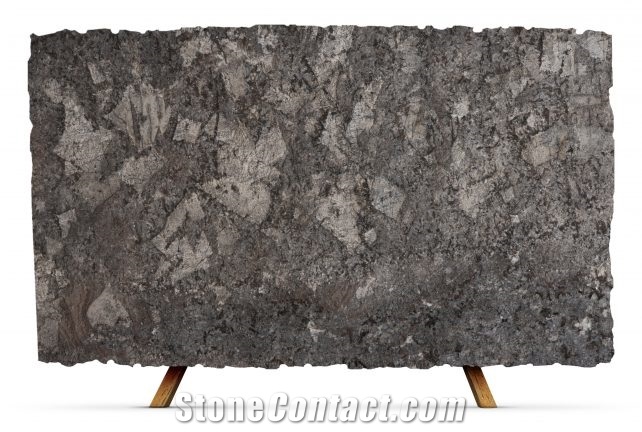 Magnific Dark Granite Quarry