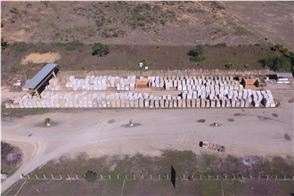 Panafragola Granite - Panna Fragola Granite Quarry