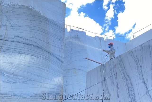 Yosemite Falls Quartzite Quarry