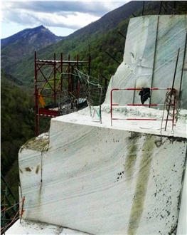 Vert D’Estours- Vert De Estours Marble Quarry