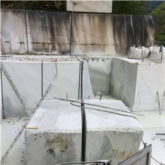 Vert D’Estours- Vert De Estours Marble Quarry