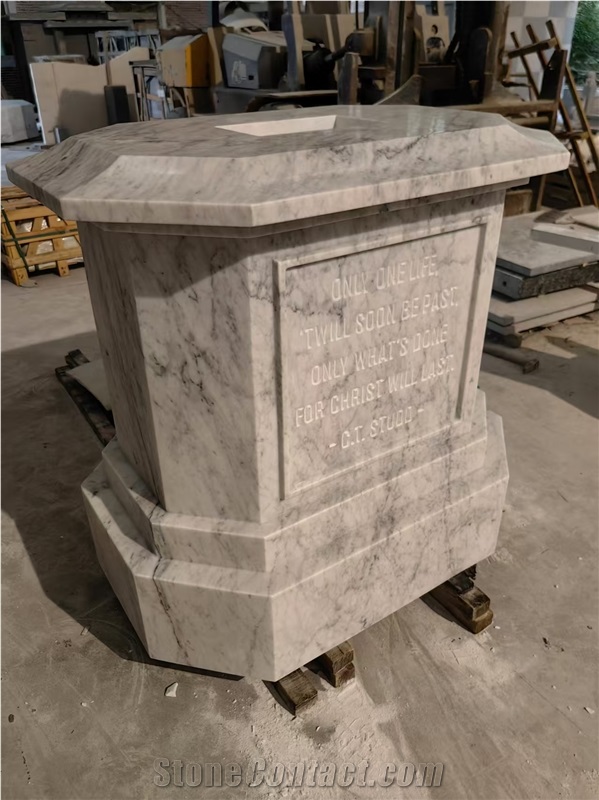White Mabrle Cross Monument Bianco Carrara