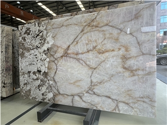 Brazil Patagonia Quartzite Big Crystal Light Though  Slabs