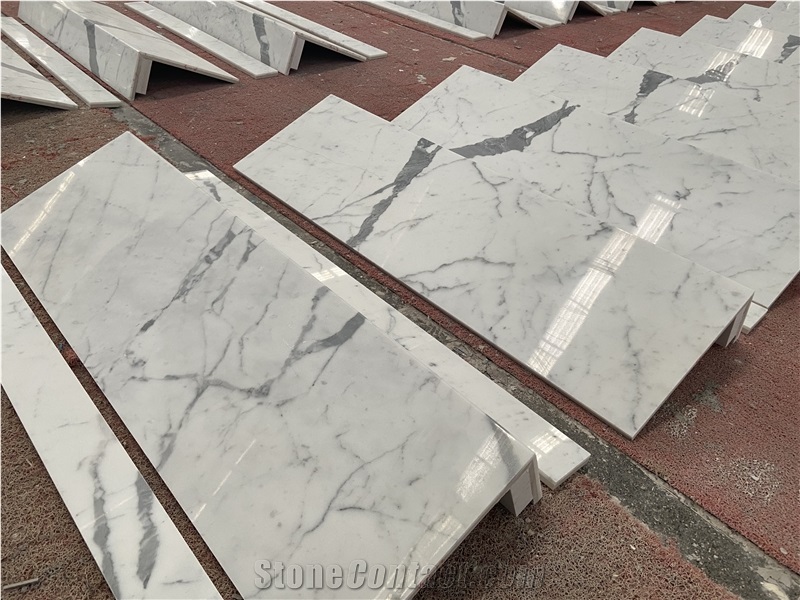 Calacatta White Marble Stairs With Step Under Light  Design
