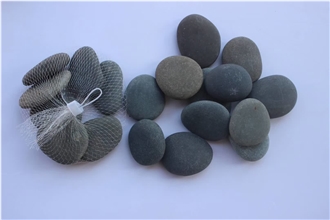 Natural Black Pebble Stone For Landscaping Design Projects