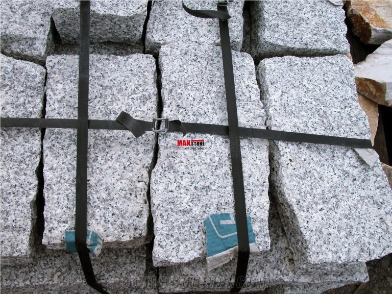 Grey Granite Split Cobble Stone