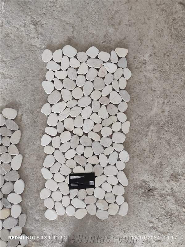 Sliced Pebble Mosaic Tiles