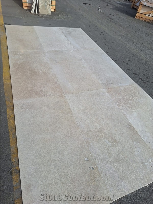 Fiorito Travertine Tiles