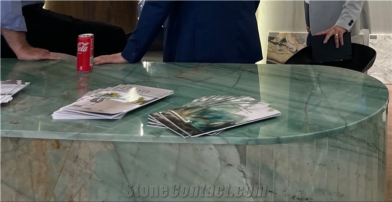 Botanic Green - Green Da Vinci Quartzite Table