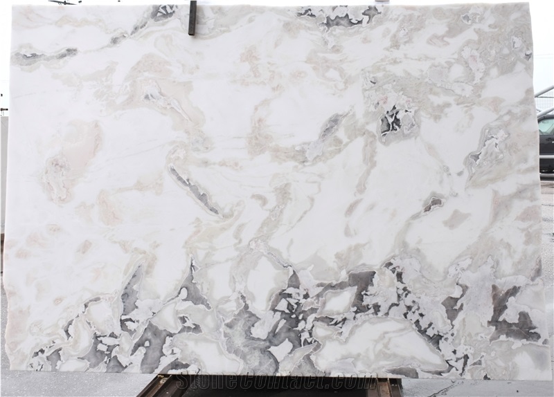 Karibib Fantasy Slabs & Tiles