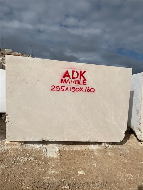 Burdur Beige Marble Blocks