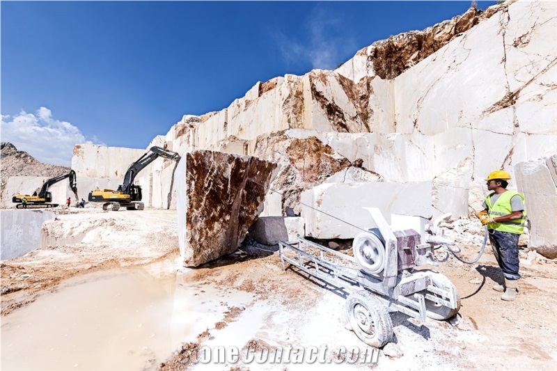 Burdur Beige Marble Quarry