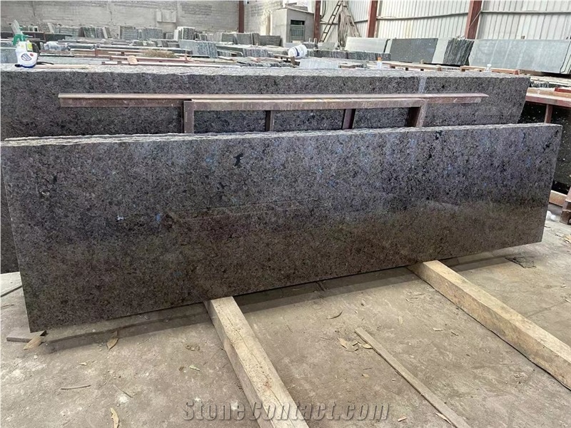 Good Quality Labrador Antique Polished Granite Slabs