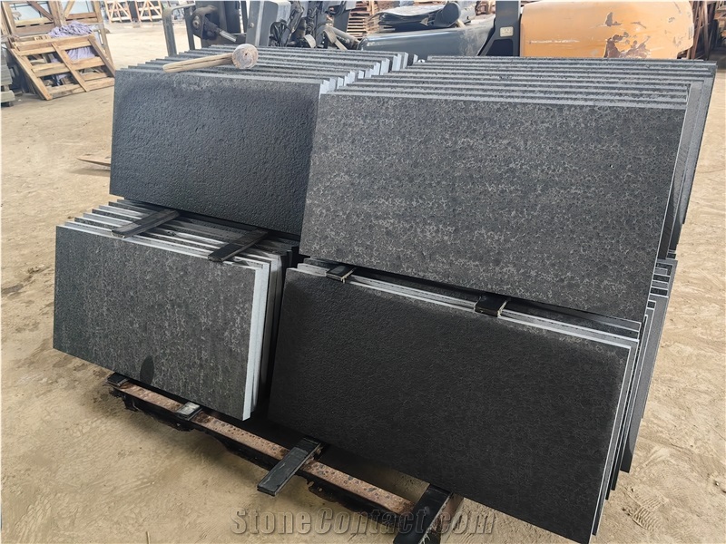Black Basalt Tiles Flamed Finished Stone