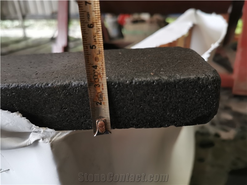 Black Basalt Tumbled Cobbles Garden Walkway Pavers