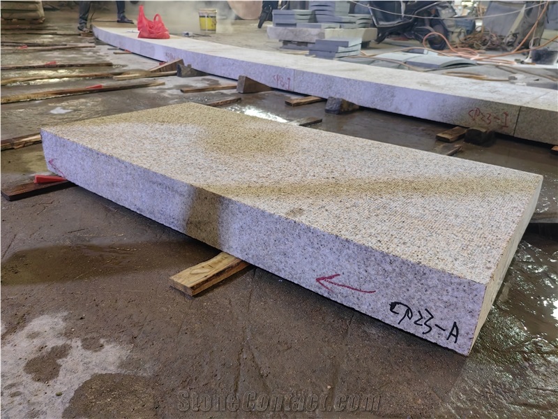 Puma Granite New G682 Bullnose Curved Pool Coping