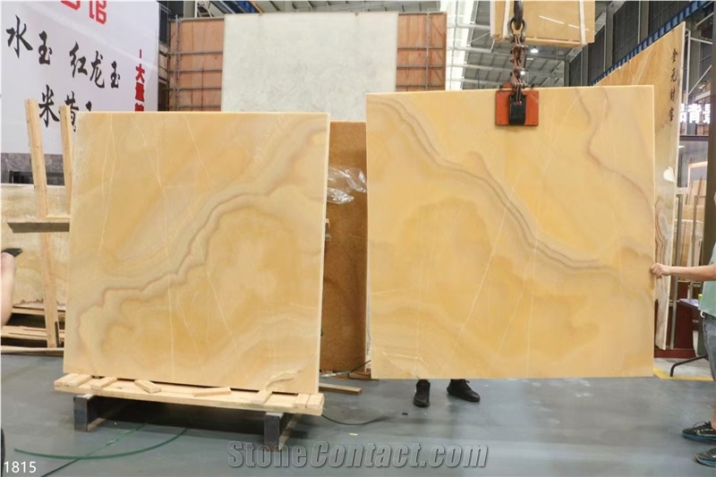 Naranja Onyx Slabs