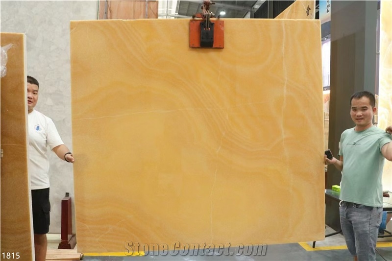 Naranja Onyx Slabs
