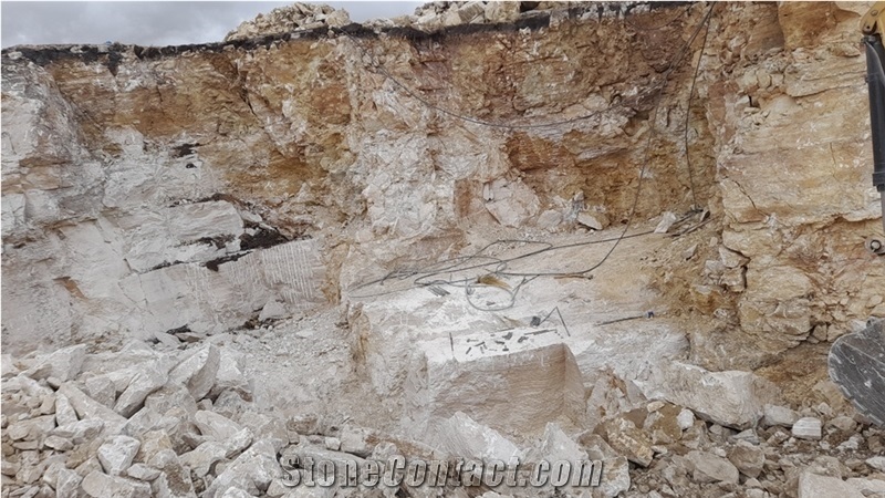 Calcium Carbonate And Beige Travertine Quarry