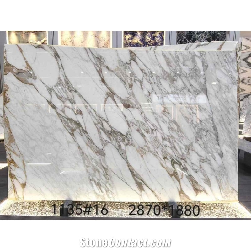 Calacatta Borghini Marble Slabs