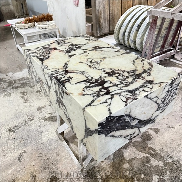Hrst Marble Coffee Table