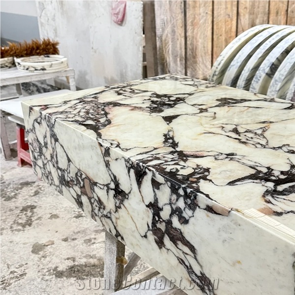 Hrst Marble Coffee Table